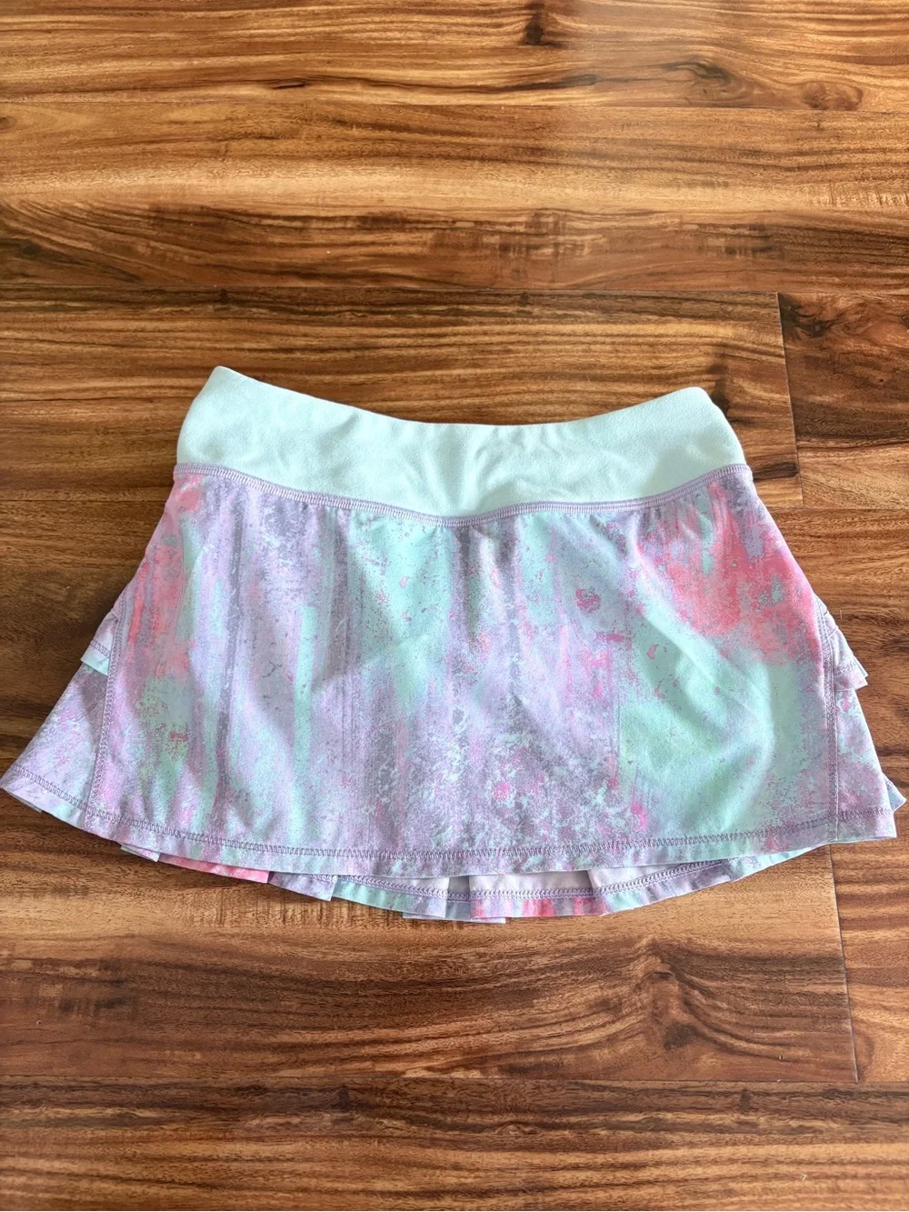 Ivivva by lululemon Girls Pastel Set the Pace Pleated Skirt Skort Size 8